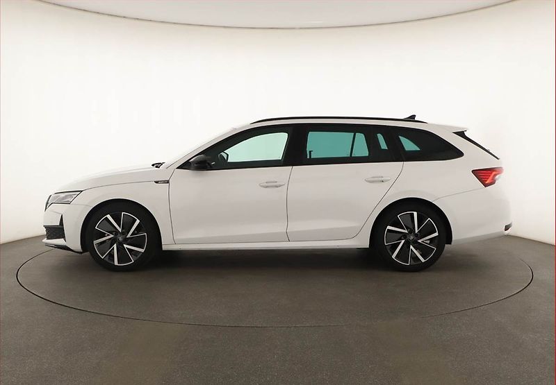 Škoda Octavia (2025) 1.5 eTSI mHEV, SPORTLINE - fotka 3 z 20