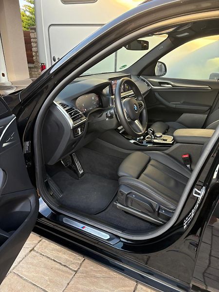 BMW X3 xDrive 20d 140kW M-Paket - fotka 3 z 8