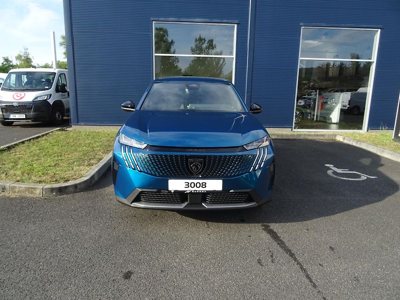 Peugeot 3008 (2026) ALLURE Hybrid 145k e-DCS6 - fotka 2 z 45