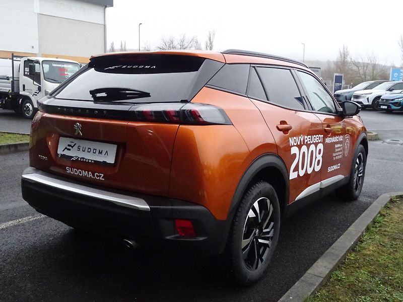 Peugeot 2008 (2023) ALLURE PACK 1.5 BHDi 130k EAT8 - fotka 4 z 41
