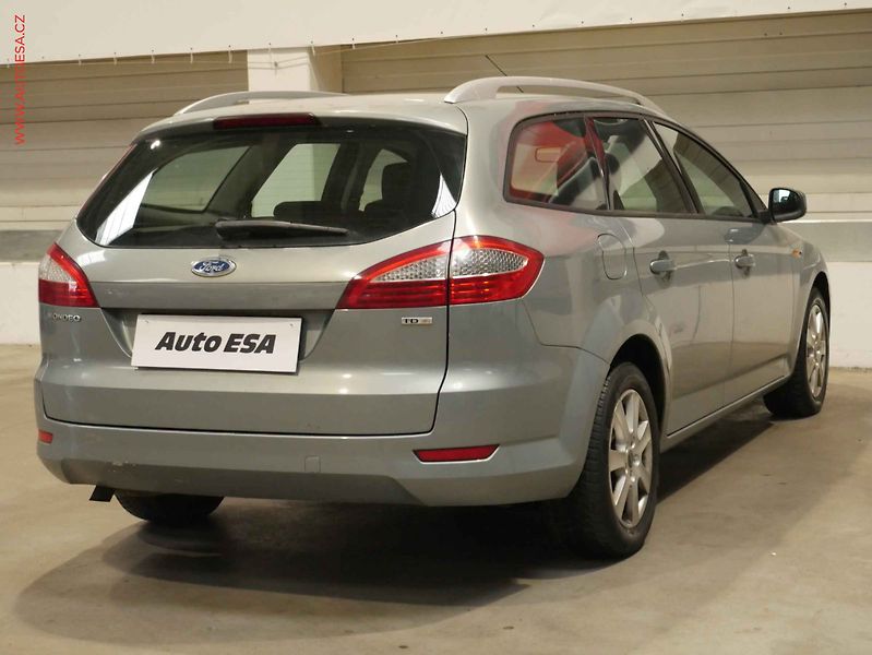 Ford Mondeo (2007) 2.0 TDCI, AC, STK9/28 - fotka 6 z 19