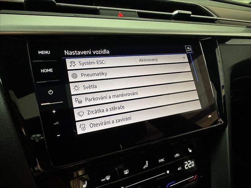 Volkswagen Arteon Shooting Brake 2,0 TDi  DSG R-Line IQ Light V - fotka 31 z 50