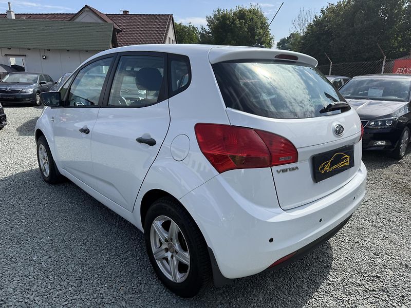Kia Venga 1.4i KLIMA - fotka 4 z 13