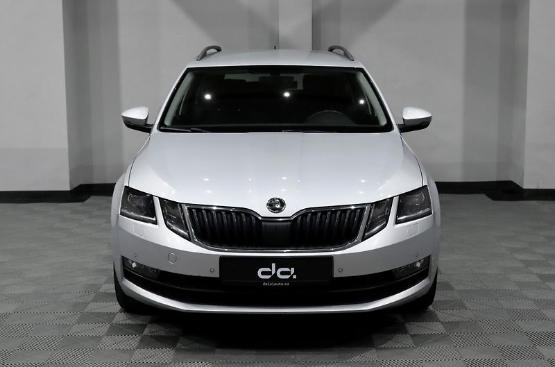 Škoda Octavia 3 FL Combi 1.8 TSI 132 kW DSG - fotka 3 z 38