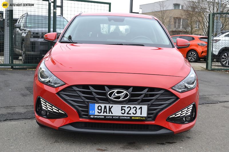 Hyundai i30 1.0T-GDI COMFORT ALU16 - fotka 46 z 48