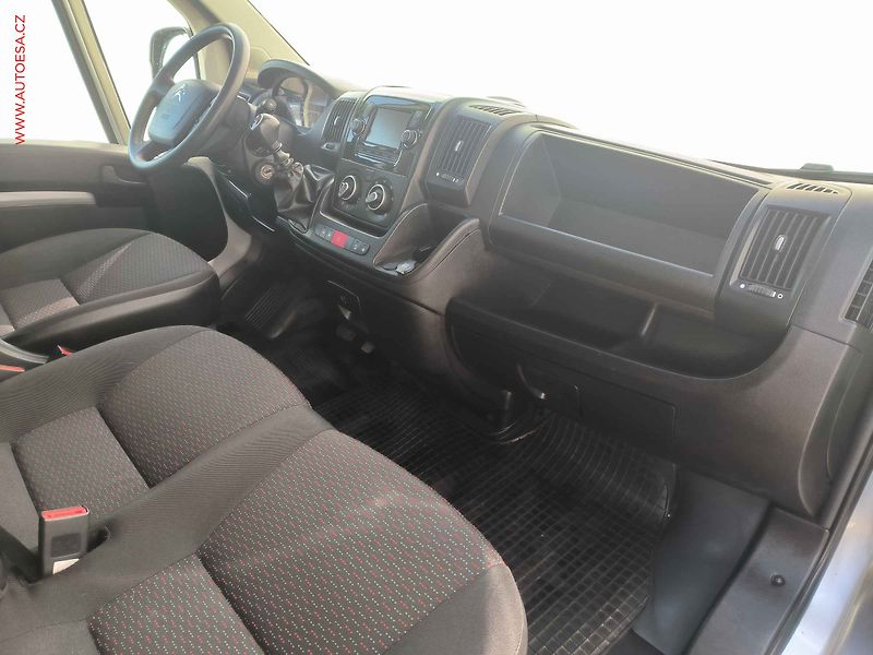 Citroën Jumper (2020) 2.2HDi L2H1, 1.maj, AC, 103kW - fotka 11 z 20