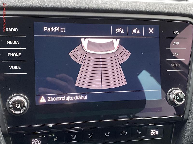 Škoda Octavia (2018) 2.0 TDi 4x4, Scout, DSG, TZ - fotka 17 z 18