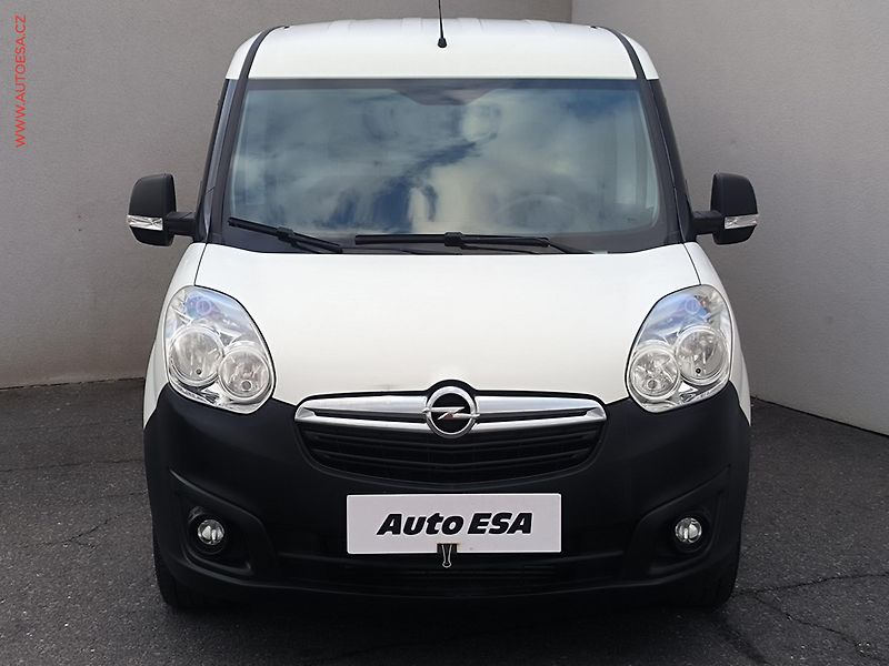 Opel Combo (2016) 1.6CDTi MAXi, ČR - fotka 2 z 19