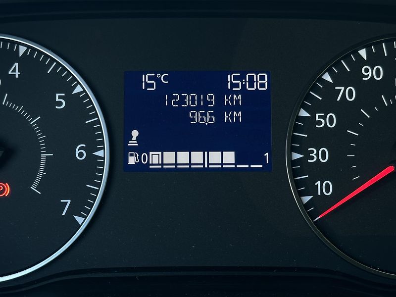 Dacia Duster (2018) 1.2TCe /92kW *4x4* 1.Maj * - fotka 11 z 35
