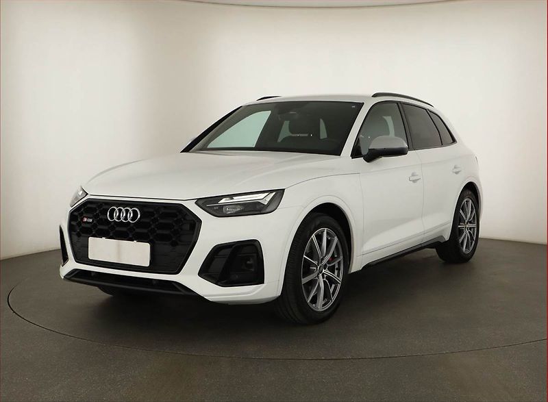 Audi SQ5 (2022) 3.0 TDI - fotka 2 z 26