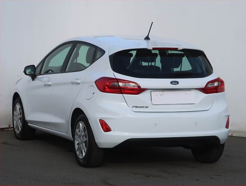 Ford Fiesta (2018) 1.1, Serv.kniha, Tempomat - fotka 4 z 21