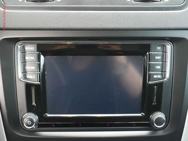 Škoda Yeti (2016) 1.4 TSi, AC, kamera - fotka 11 z 16