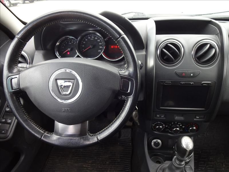 Dacia Duster 1,5 DCi 80kW 4X4 - fotka 33 z 45