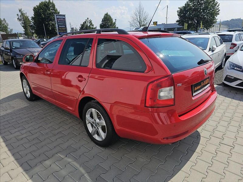 Škoda Octavia II 1,4TSi 90KW Ambition - fotka 8 z 43