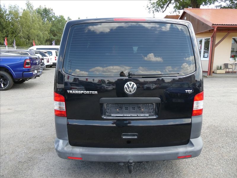 Volkswagen Transporter 2,0 TDi BUS 9.míst,klima,webas - fotka 8 z 46