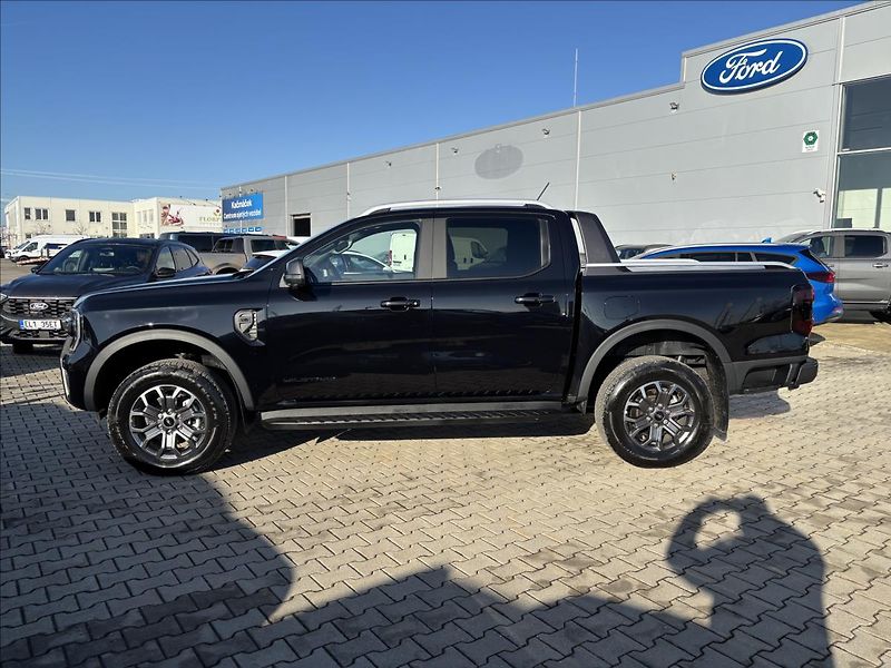Ford Ranger 3,0 EcoBlue 177 kW V6 Wildtrak - fotka 2 z 47