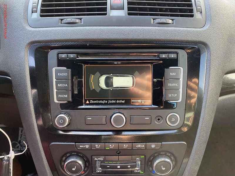 Škoda Octavia (2012) 2.0 TSi, RS, DSG, STK6/28 - fotka 18 z 18