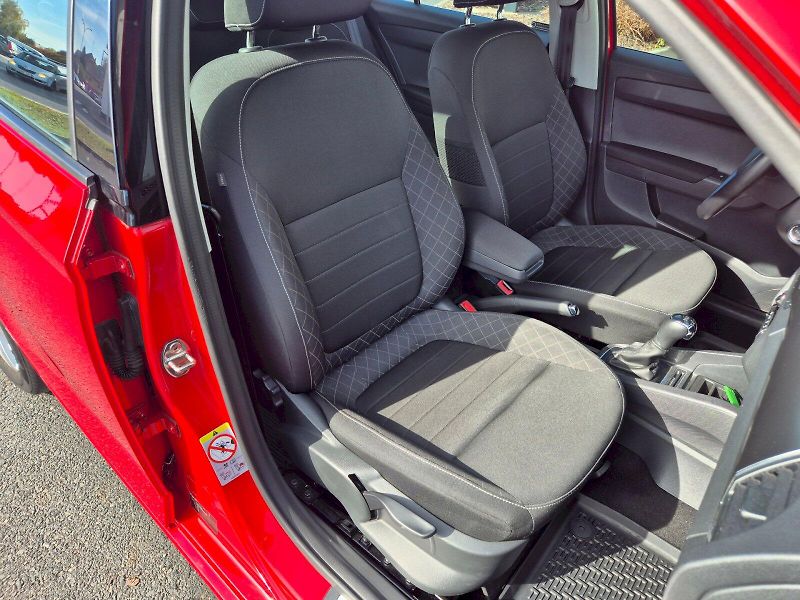 Škoda Fabia (2017) kombi Style 1.0 TSI 81 kW 7°DS - fotka 18 z 28