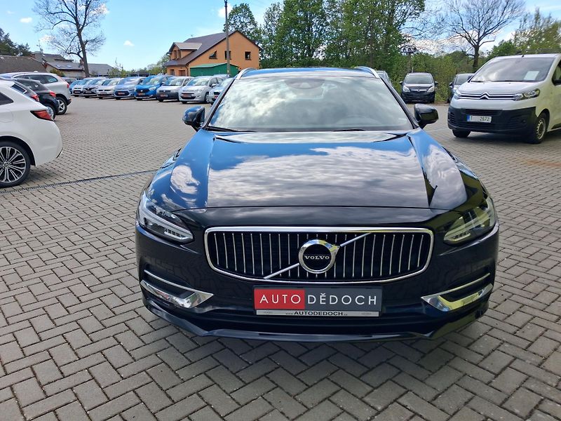 Volvo V90 (2017) 2,0 D5 173kw SERVISKA TOP STAV - fotka 2 z 51