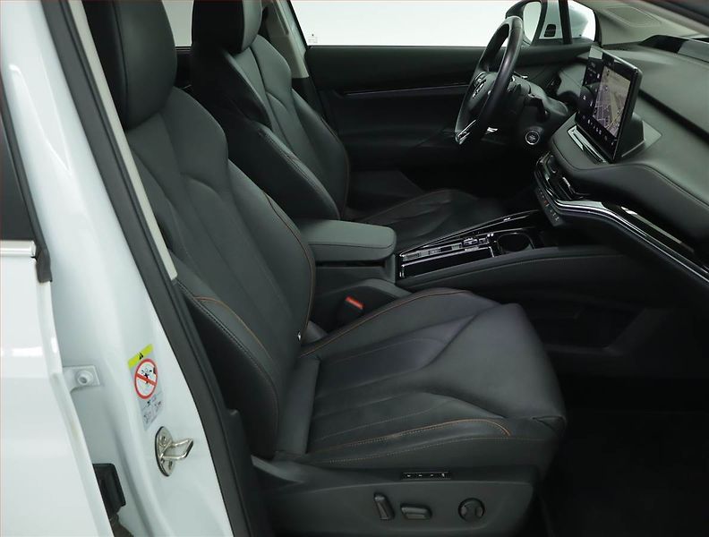 Škoda Enyaq (2023) iV 80 (82 kWh), SoH 93% - fotka 9 z 20
