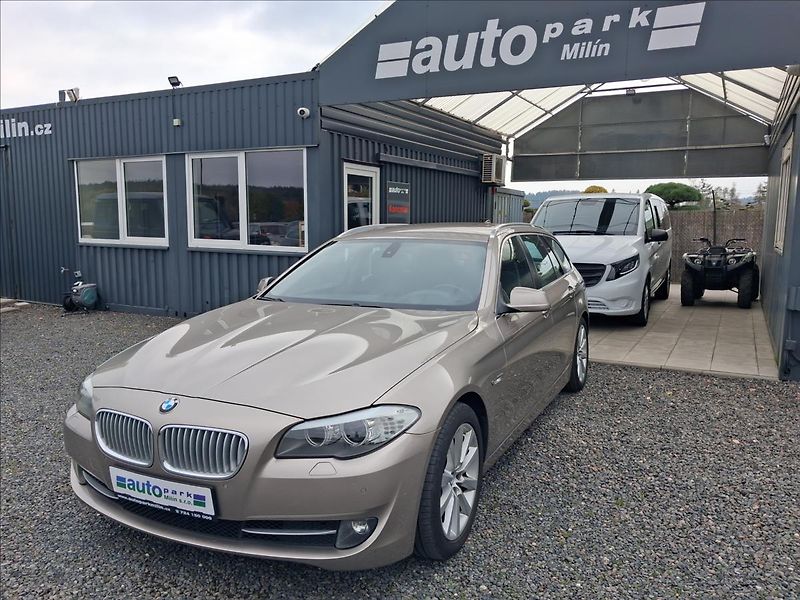 BMW Řada 5 2,0 135kw - fotka 3 z 15