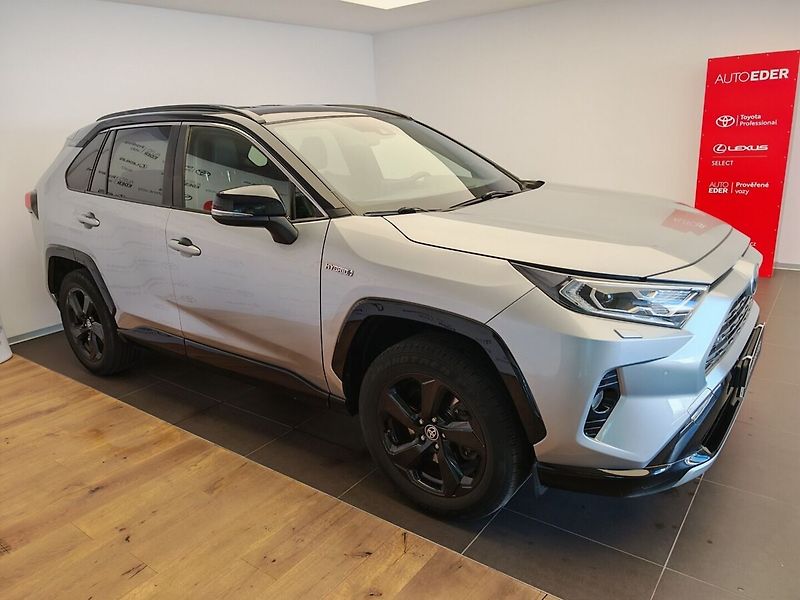 Toyota RAV4 2.5 Hybrid Selection 4WD - fotka 3 z 38