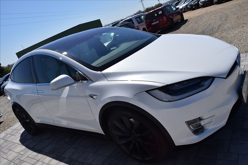 Tesla Model X 100D FSD 6MÍST TAŽNÉ - fotka 4 z 34