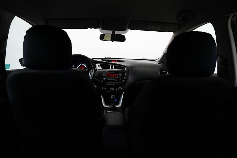 Kia Ceed - fotka 23 z 26