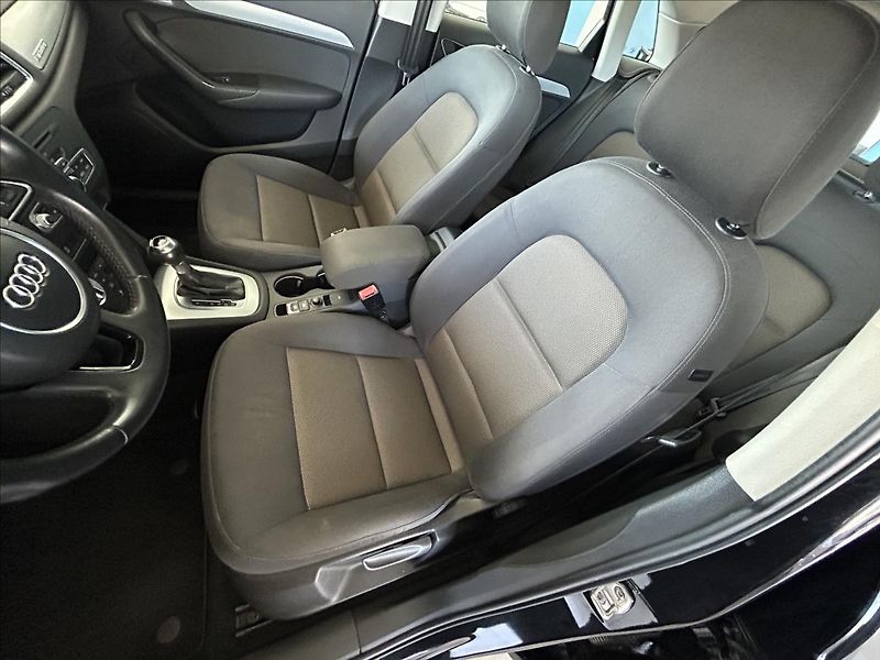 Audi Q3 2,0   TDI 130kW,AUTOMAT,QUATTR - fotka 21 z 26