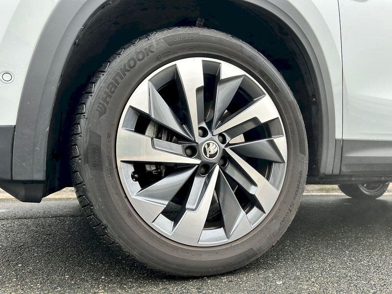 Škoda Kodiaq (2024) Exclusive Selection 2.0 TDI 14 - fotka 9 z 35
