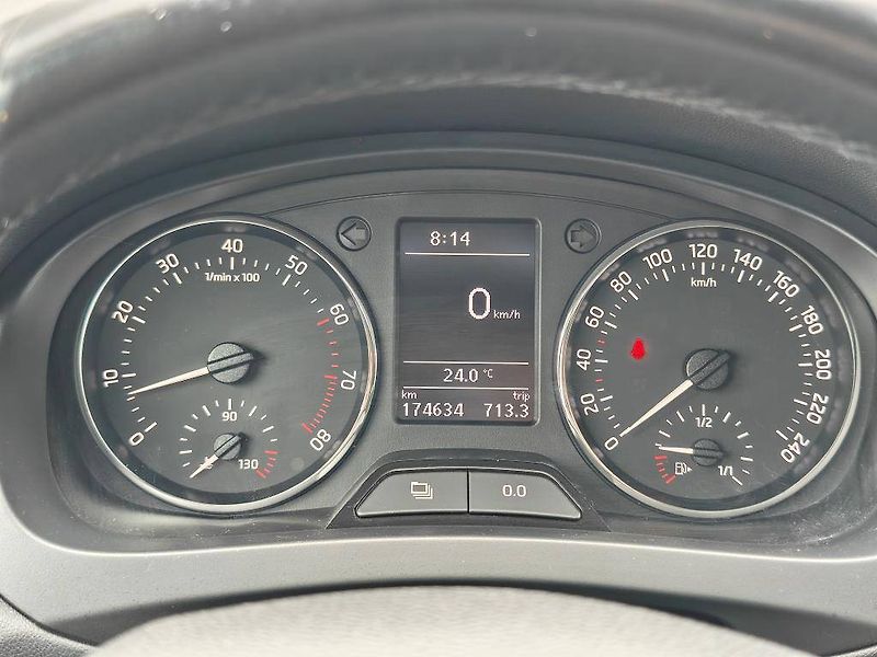 Škoda Rapid Ambition 1,2 TSI - fotka 12 z 21