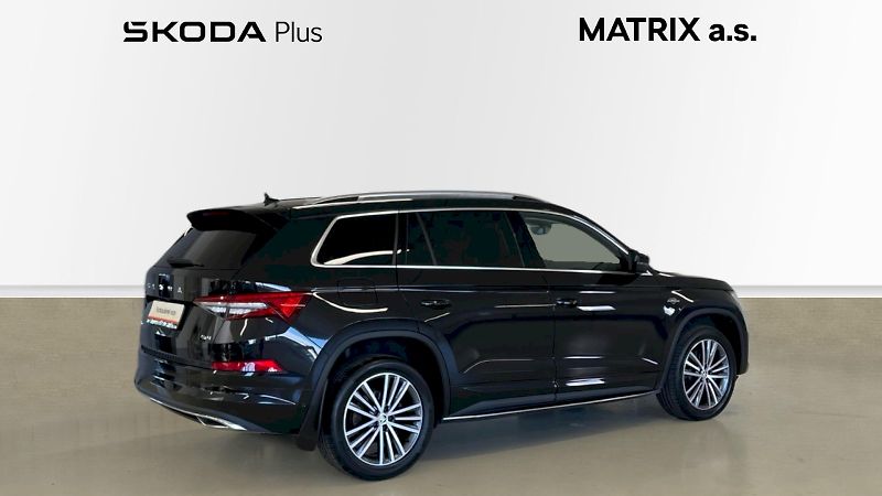 Škoda Kodiaq (2022) Laurin&Klement 2,0TDI 147Kw DS - fotka 2 z 35