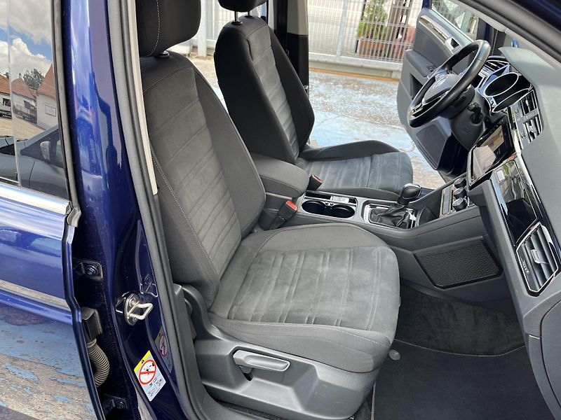 Volkswagen Touran (2020) 1.5TSI*DSG*7MÍST*TZ*HIGHLINE - fotka 20 z 50