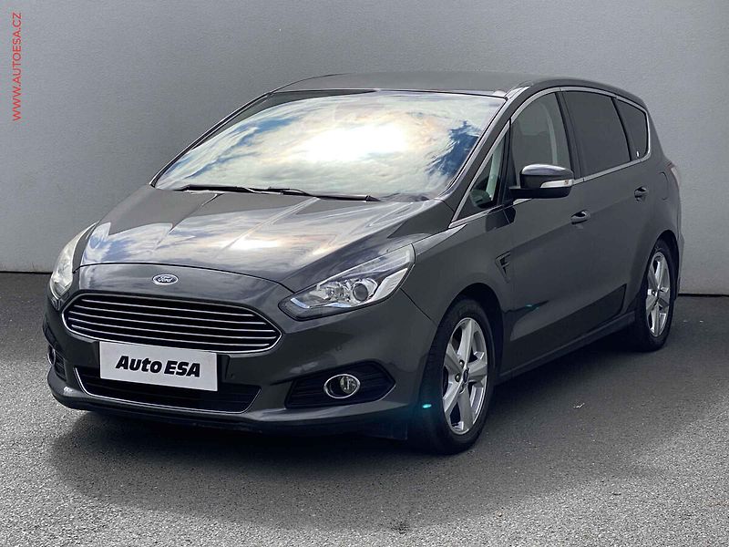 Ford S-MAX (2016) 2.0 TDCi, AC, bixen, navi - fotka 3 z 19