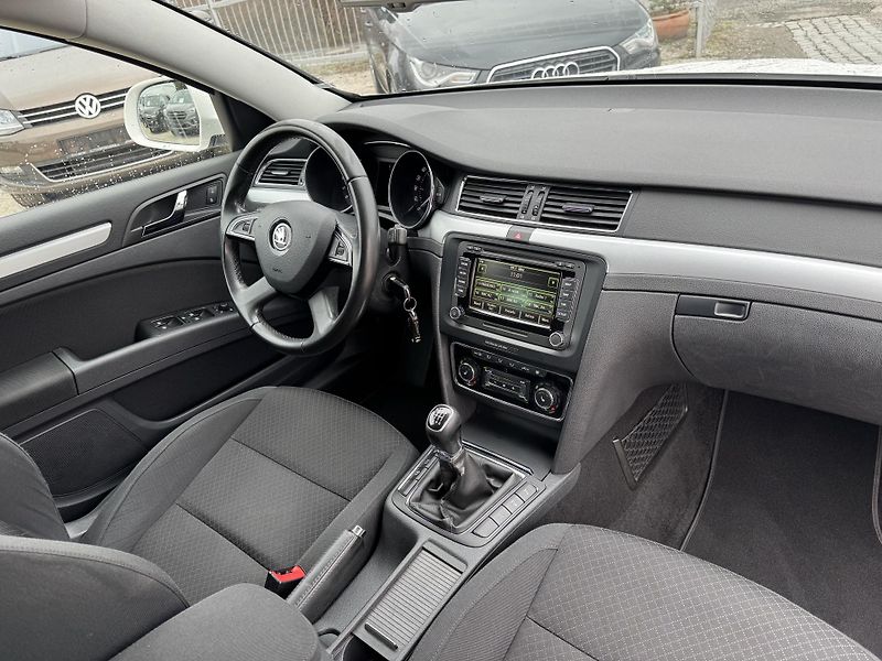 Škoda Superb (2013) 2.0TDi 103 KW 1.Majitel Tažné - fotka 41 z 41