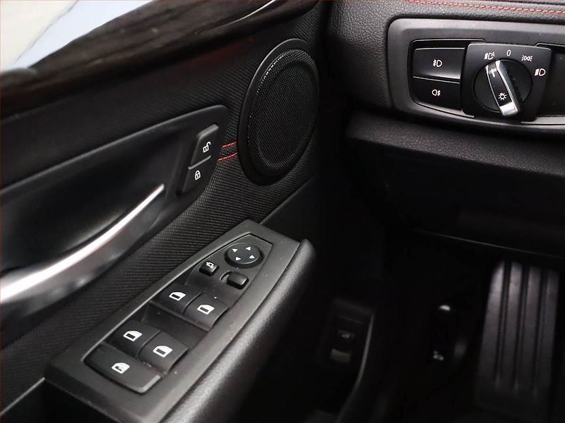 BMW Řada 2 (2019) 216d Active Tourer, Automat - fotka 17 z 18