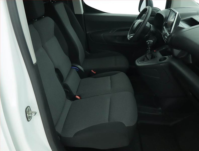 Citroën Berlingo (2021) Maxi 1.5 BlueHDi, 3Místa, DPH - fotka 9 z 16