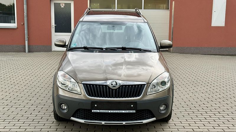 Škoda Roomster 1.2TSi*63kW*SCOUT*STYLE*PĚKNÝ* - fotka 8 z 20