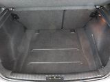 BMW Řada 1 (2009) M Paket 118d, Xenony, Tempomat - náhled 14