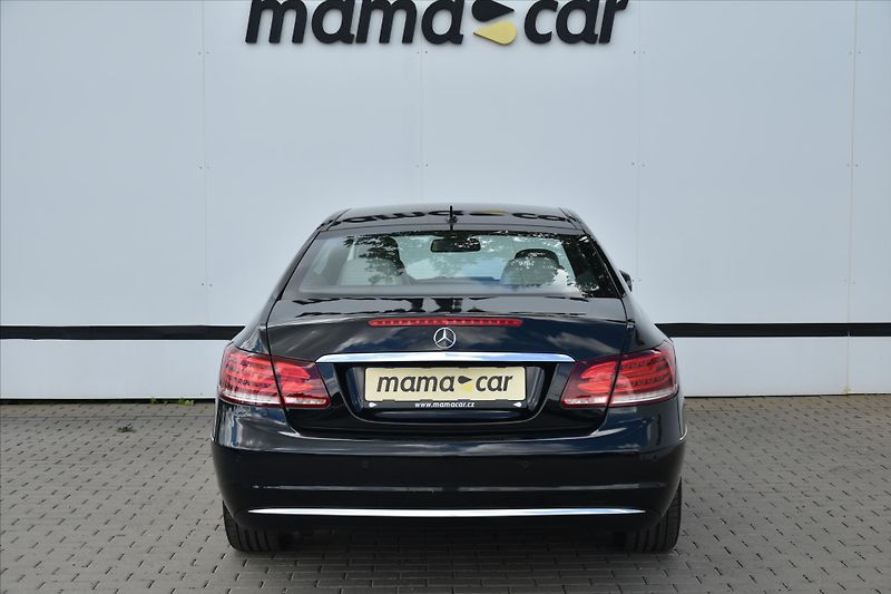 Mercedes-Benz Třídy E 220 CDI COUPE LED ČR - fotka 6 z 24