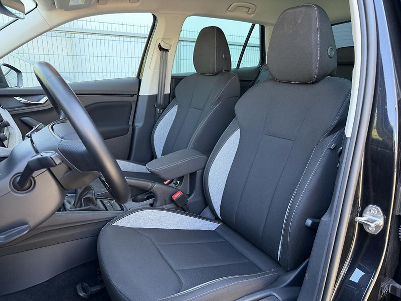 Škoda Kamiq (2025) Selection 1.0 TSI 85kW - fotka 12 z 32