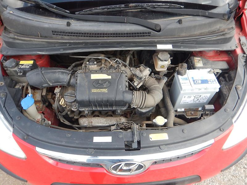 Hyundai i10 1.1, ČR, 1. MAJ. - fotka 20 z 23