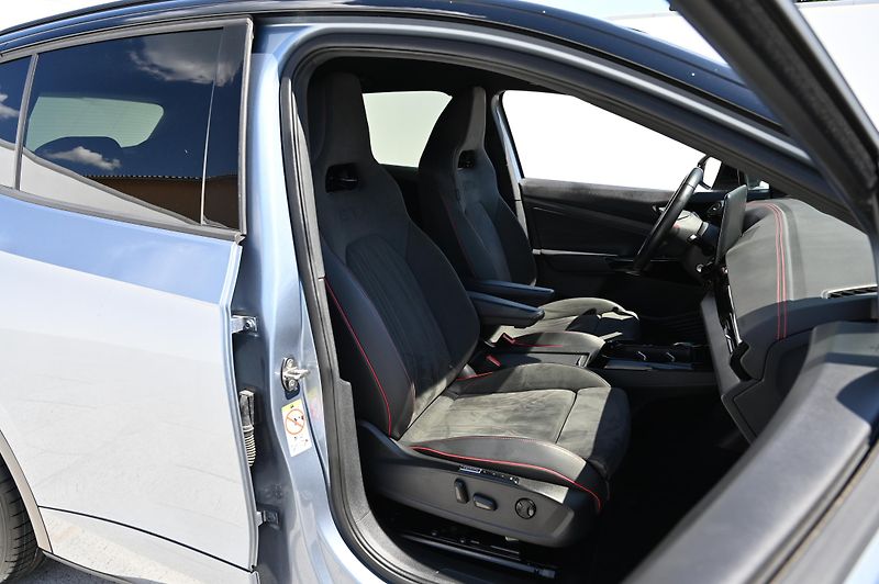 Volkswagen ID.4 GTX 4x4 (82kWh) SoH 92,3  DPH - fotka 35 z 48
