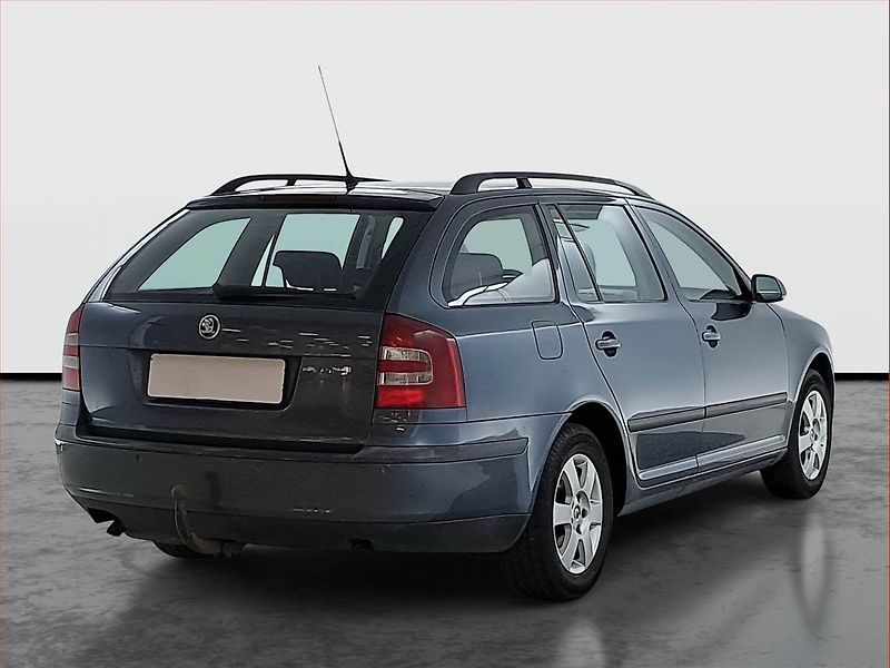 Škoda Octavia (2005) 1.6, po STK, Tažné - fotka 5 z 13