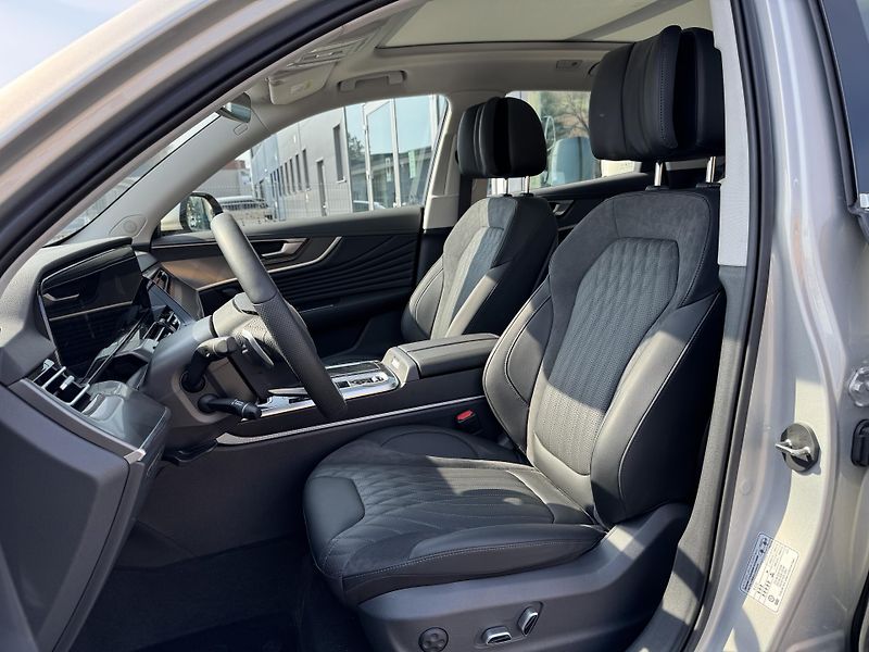 Hongqi HS5 (2025) 2.0T Executive 4WD - fotka 10 z 20