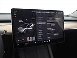 Tesla Model Y (2022) Long Range AWD 79kWh, SoH 89% - náhled 21