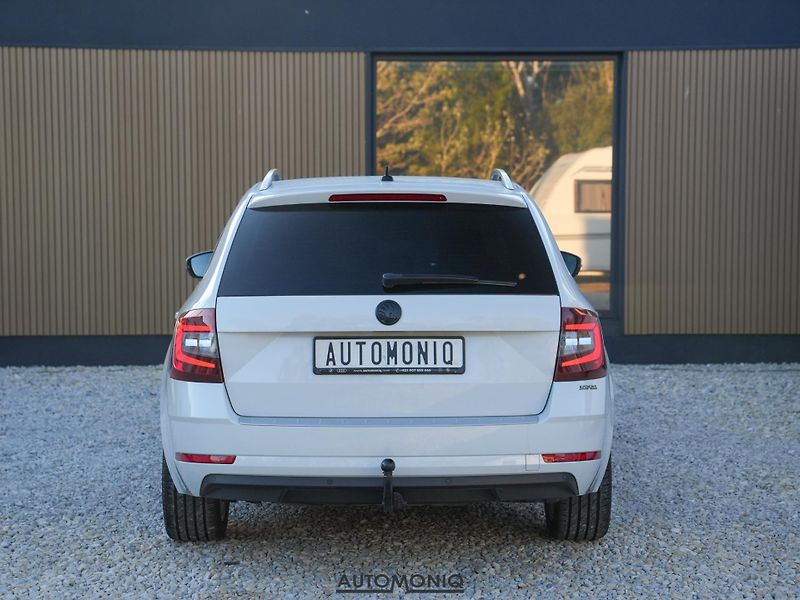 Škoda Octavia (2020) Combi 1.6 TDI Ťažné, Adaptív - fotka 14 z 20