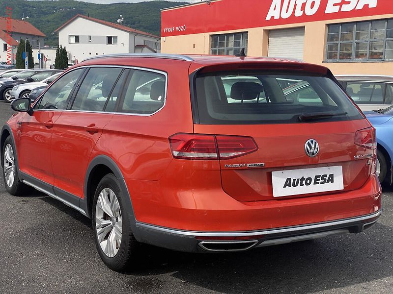 Volkswagen Passat (2016) 2.0BiTDi 4x4, ČR, Alltrack - fotka 6 z 18