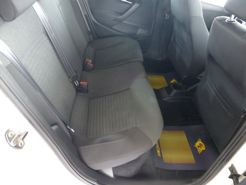 Volkswagen Polo (2011) 1,2TDI***KLIMA*NAVIGACE**5DV** - fotka 20 z 24