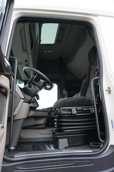 Scania (2022) R 450 / ACC / E 6 / RETARDER / - fotka 7 z 52